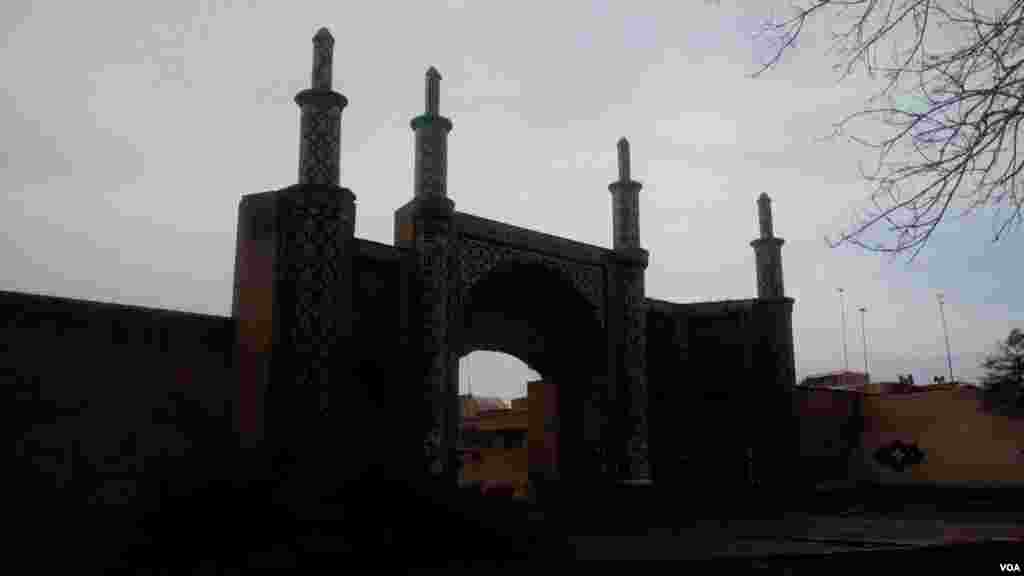 دروازه درب کوشک قزوین عکس: امید (ارسالی شما)