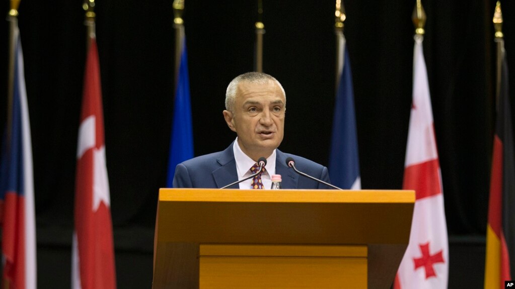 Ambasada amerikane përgëzon Presidentin e ri, Ilir Meta