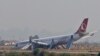 Pesawat Turki Mendarat Darurat di Istanbul
