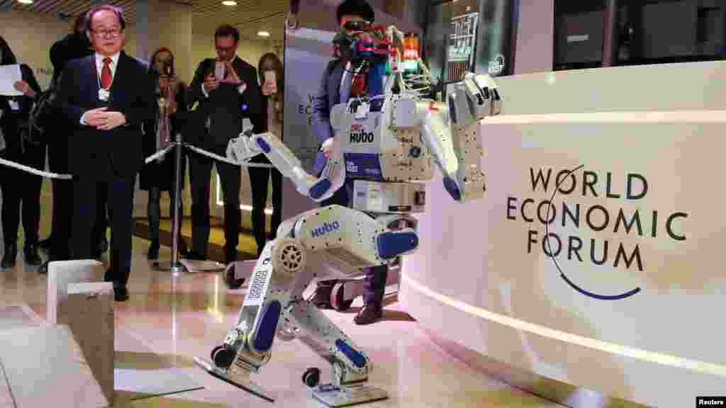 HUBO, koreys olimlar yaratgan robot