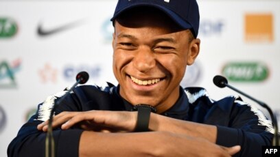 Le N10 Cest Moi Qui Le Voulais Souligne Mbappé - 