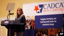 La primera dama Melania Trump se dirige ante el Foro de liderazgo nacional de las Community Anti-Drug Coalitions of America (CADCA) , en National Harbor, Maryland, 7/2/19. AP Foto/Jacquelyn Martin.