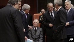 Το Γιούρογκρουπ ενέκρινε την καταβολή της έκτης δόσης