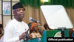 Farfesa Yemi Osinbajo, mataimain shugaban Najeriya wanda ya bude taron kasa da kasa akan farfado da tafkin Chadi