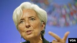 Direktur IMF Christine Lagarde menyerukan kehati-hatian terkait kepulihan ekonomi global dalam kunjungan di Beijing.