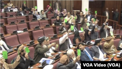 رئیس جمهور هفته گذشته لست ۲۵ نامزد وزیر ونامزدان ریاست بانک مرکزی وریاست امنیت ملی را بعد از سپری شدن ۱۰۶ روز اعلام نمود.