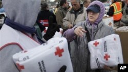 Donasi lewat aplikasi web membantu berbagai lembaga amal dan upaya pemulihan bencana seperti Palang Merah. (Foto: Dok)