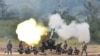 Фото для ілюстрації: Військові Південної Кореї проводить постріл з гаубиці 155-мм під час навчань в 2012 році