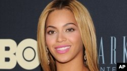 Singer Beyonce Knowles attends the premiere of "Beyonce: Life Is But A Dream" at the Ziegfeld Theatre in New York, February 12, 2013.