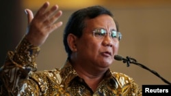 FILE - Indonesian presidential candidate Prabowo Subianto