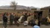 Lực lượng Afghanistan, NATO bắt chiến binh giả trang phụ nữ