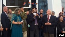 People gather at the Islamic Center of Southern California to mourn the Orlando attacks. (E. Lee/VOA)