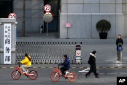 �й�����