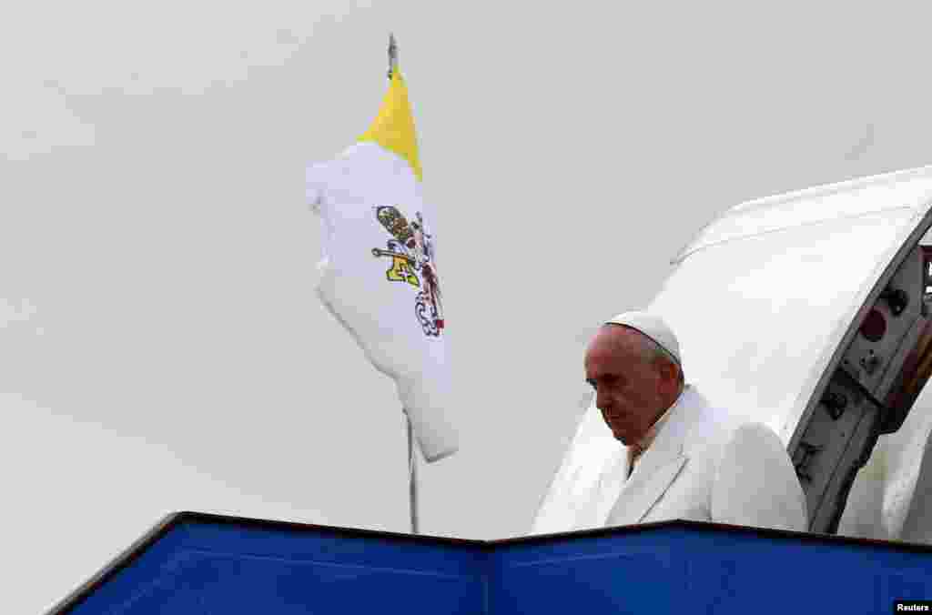 Pope Francis arrives in Ankara Nov. 28, 2014.