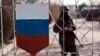 Merkel: Russia Risks 'Massive' Damage in Ukraine Crisis