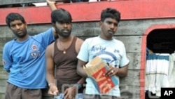 Sri Lankan asylum-seekers held up in Indonesia while en route to Australia