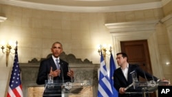 Prezidan Ameriken an, Barack Obama ak Premye Minis peyi Lagrès la, Alexis Tsipras. 2 lidè yo tap bay yon konferas deprès nan Maximos Mansion, Athens. 15 novanm 2016.