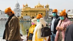 ကိုရိုနာဗိုင်းရပ်စ်ကြောင့် အိန္ဒိယခရီးသွားလုပ်ငန်း အထိနာ