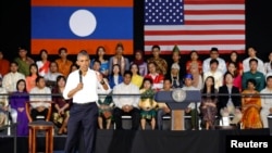 라오스를 방문중인 바락 오바마 미국 대통령이 7일 '동남아시아 지도자 이니셔티브(YSEALI)' 타운홀 행사에서 연설하고 있다.