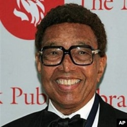 FILE - In this Nov. 5, 2007 file photo, musician Billy Taylor arrives for the 2007 Library Lions Benefit at the New York Public Library