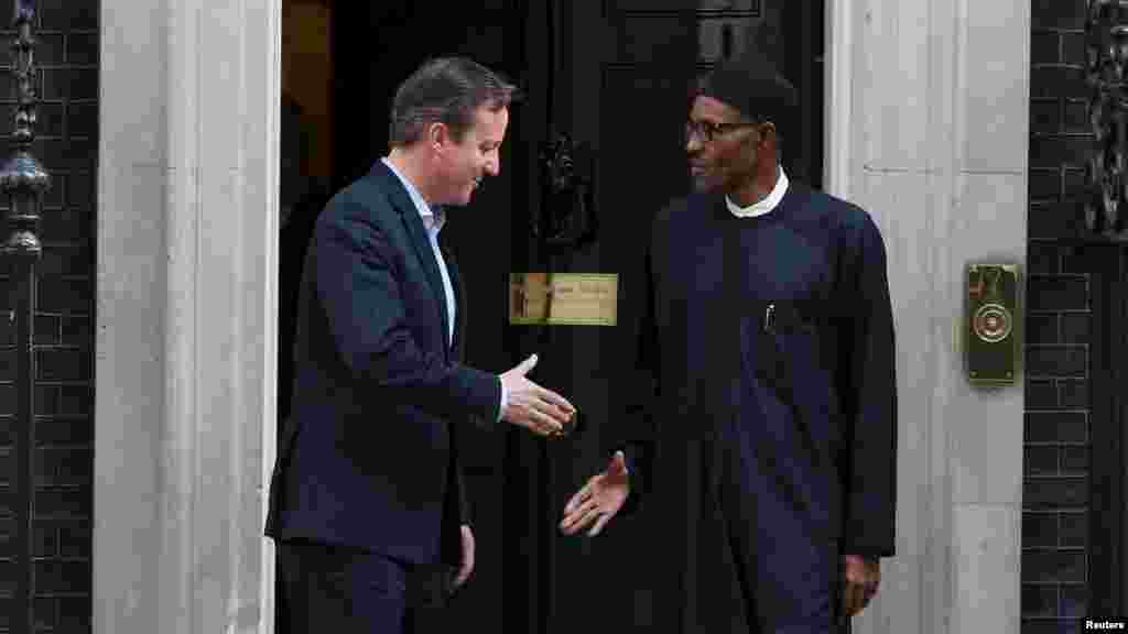 Shugaban Kasar Najeriya Mai Jiran Gado Muhammadu Buhari da MInistan Birtaniya David Cameron, Mayu 23, 2015.