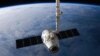SpaceX llevará dos "turistas" a la órbita lunar 2018 
