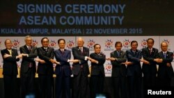 အရှေ့တောင် အာရှနိုင်ငံများအဖွဲ့ ASEAN ထိပ်သီး အစည်းအဝေး။ (နိုဝင်ဘာ ၂၂၊ ၂၀၁၅)