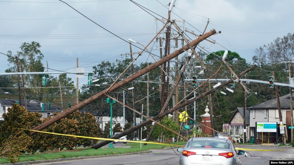 Uragani Ida lë miliona njerëz pa energji në Luiziana
