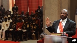 Le président réélu Ali Bongo, lors de sa prestation de serment, Libreville, Gabon, 27 septembre 2016.