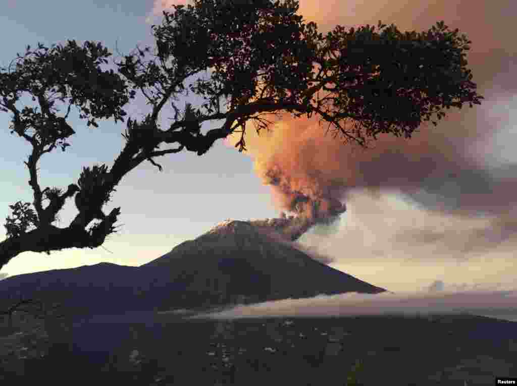 Tungurahua volcano erupts near Banos, Ecuador.