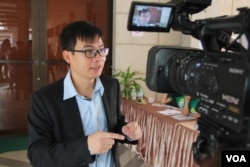 FILE: Mr. Chheang Vannarith, Co-Chair of Enrich Forum on Sustainable Development gives an interview to the media about the importance of this forum. (Nov Povleakhena/VOA Khmer)