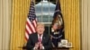 Trump Sampaikan Ucapan 'Selamat Imlek'