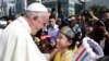 Papa Francisco llega a Myanmar para visita oficial