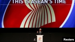 Malaysia's Prime Minister Najib Razak speaks during the opening ceremony of the 26th ASEAN Summit in Kuala Lumpur, Malaysia, April 27, 2015. 