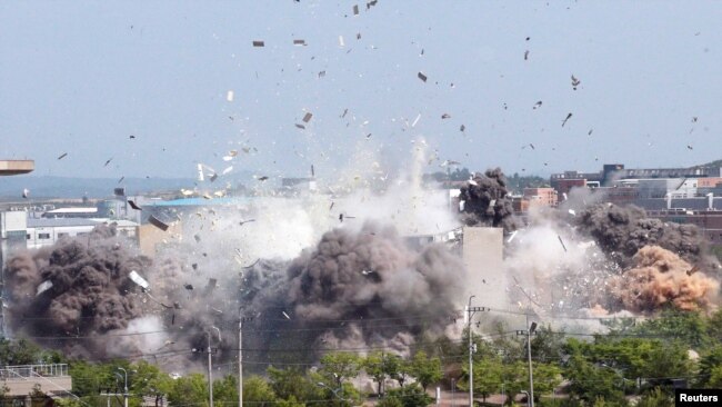 朝鲜公布炸毁南北方联络处照片 （路透社6月16日资料照）