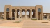 Le Parlement de Lomé, Togo, le 20 janvier 2019. (VOA/Kayi Lawson)