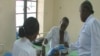 Mothers in a maternity unit in a Juba, South Sudan hospital (H. McNeish/VOA).