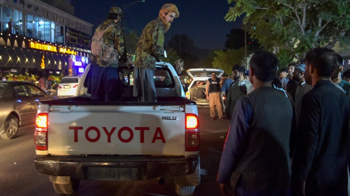 Le bilan du double attentat de Kaboul s'élève à 72 morts, dont 13 Américains - Vimarsana News