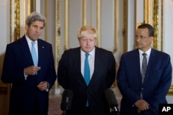 Making a joint statement on Yemen, with left - right, US Secretary of State John Kerry, British Foreign Secretary Boris Johnson and UN Special Envoy for Yemen Ismail Ould Cheikh Ahmed, at Lancaster House in London, Oct. 16, 2016.