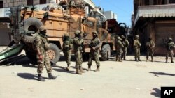 Pasukan Turki menguasai sepenuhnya pusat kota Afrin, Suriah hari Senin (19/3). 