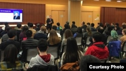 Republican Congressman Chris Smith gives a human rights speech to students at New York University's Shanghai campus, in Shanghai, China, February 2016. (Courtesy of U.S. Congressman Chris Smith's office)