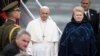 Papa Francisco inicia en Lituania gira por países bálticos