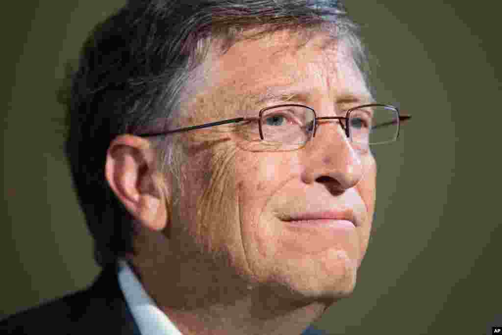 Pendiri Microsoft Bill Gates, usia 57, kekayaan bersih US$67 miliar.