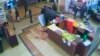 케냐 쇼핑몰 테러 현장서 물건 훔친 군인들 체포