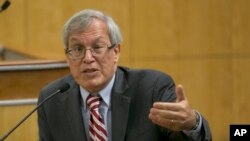 Erwin Chemerinsky, dean of the University California, Berkeley law school, discusses the issues of balancing free speech and public safety, at a legislative hearing Oct. 3, 2017, in Sacramento, Calif.