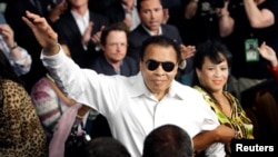 Muhammad Ali em 2010 (foto de arquivo)