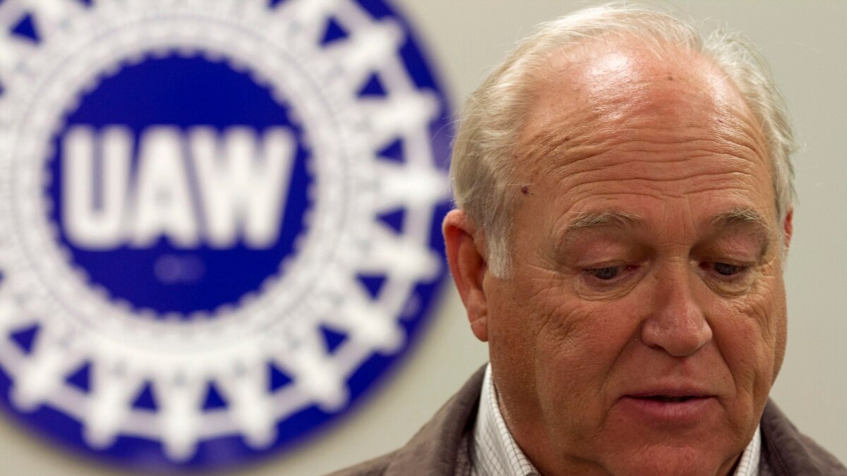 UAW Mulls Legal Action After VW Tennessee Plant Vote