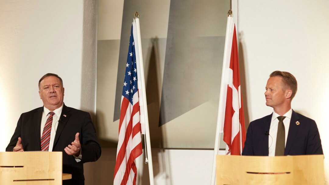Danish Foreign Minister Jeppe Kofod (R) and US Secretary of State Mike Pompeo give a joint press conference in Copenhagen, Denmark on July 22, 2020. -
