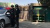 学者：新疆再教育营关人或近百万 警察抓人有指标