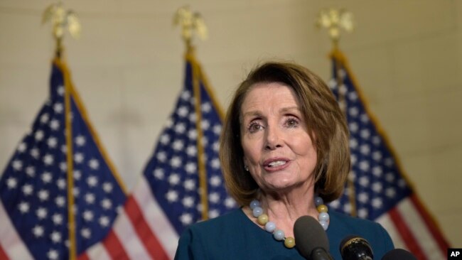 La líder demócrata Nancy Pelosi pidió se investigue.